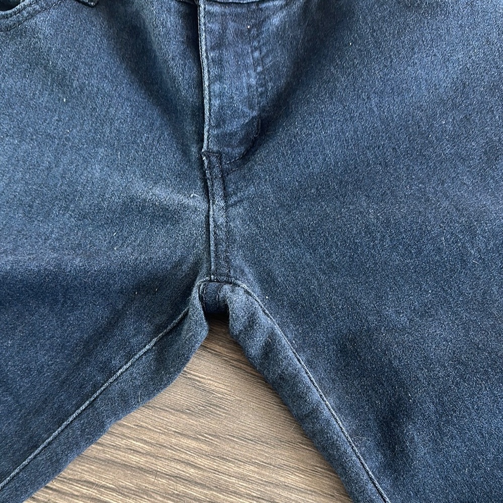 A.P.C. Women's Skinny Jeans - Dark Blue - Picture 5 of 7